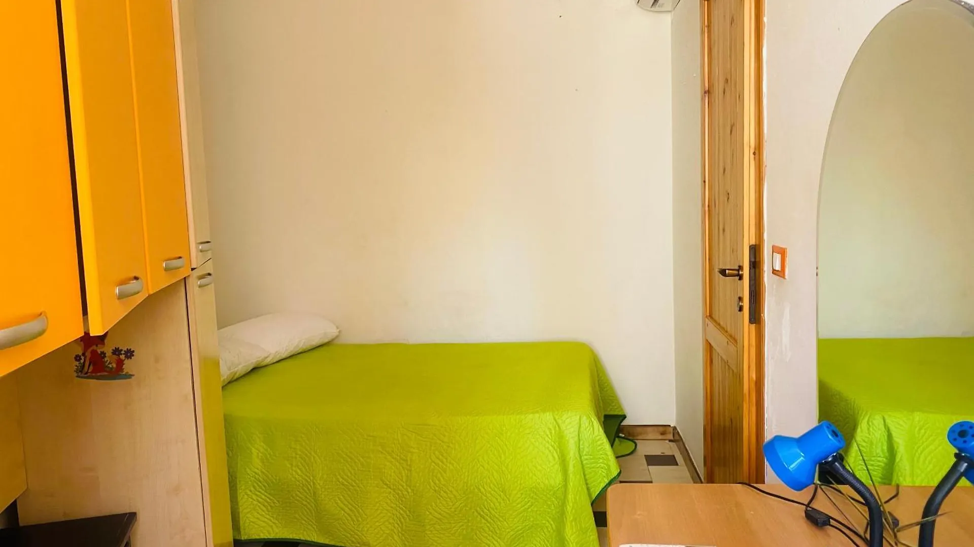 Essential House Italy